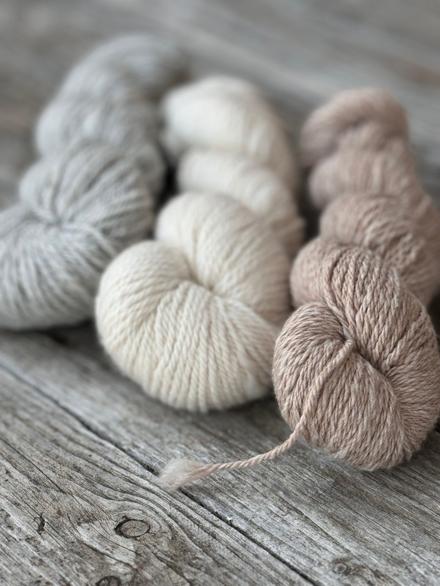 Special edition - La Bella yarn - merino alpaca blend - 9ply - undyed ...